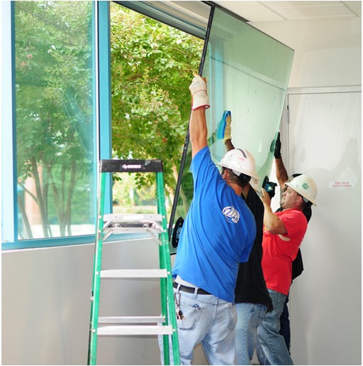 commercial window glass replacement